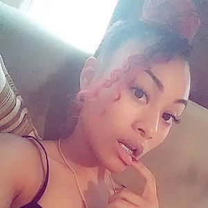 Meet your Posher, Aleeceya